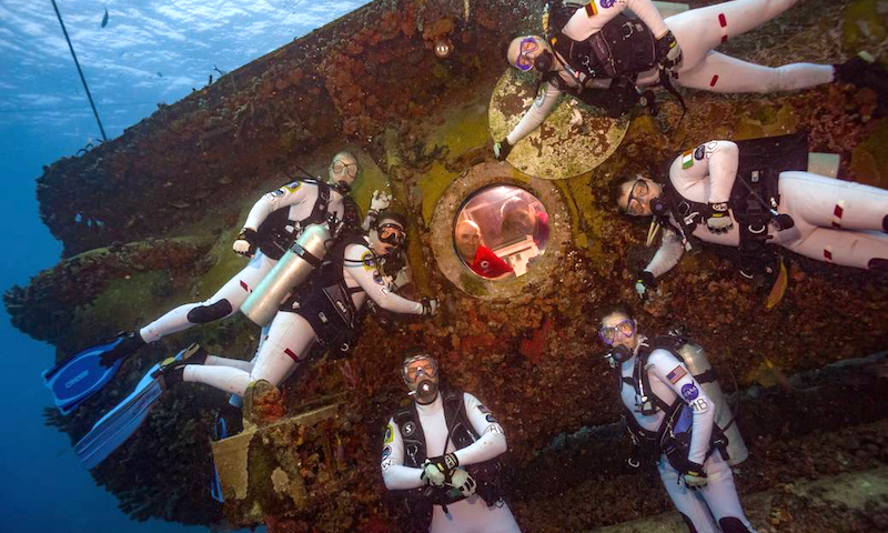 NPS Researcher Living Under the Sea at Aquarius Habitat