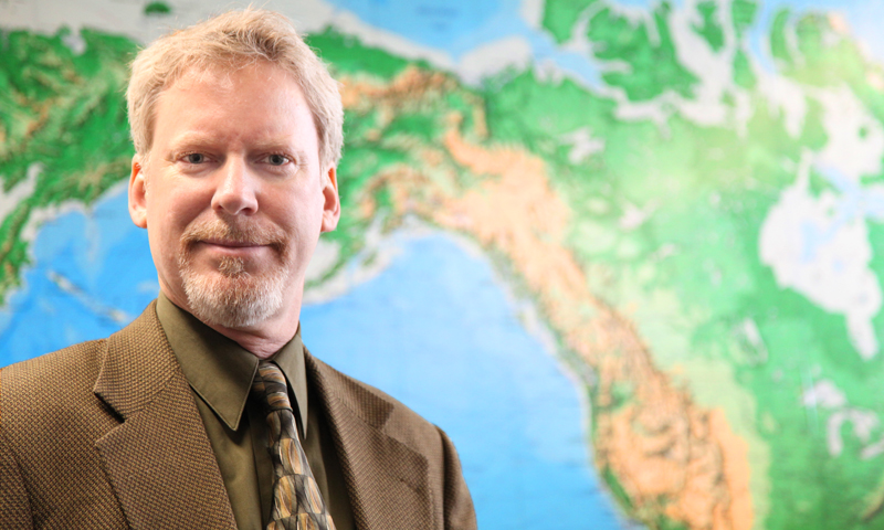 Longtime Oceanography Professor Named New Dean of Research